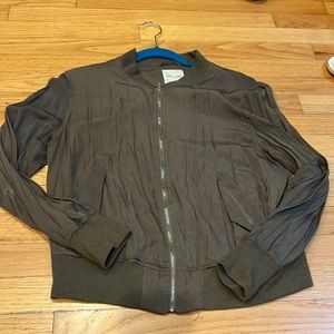 Silence & Noise Bomber